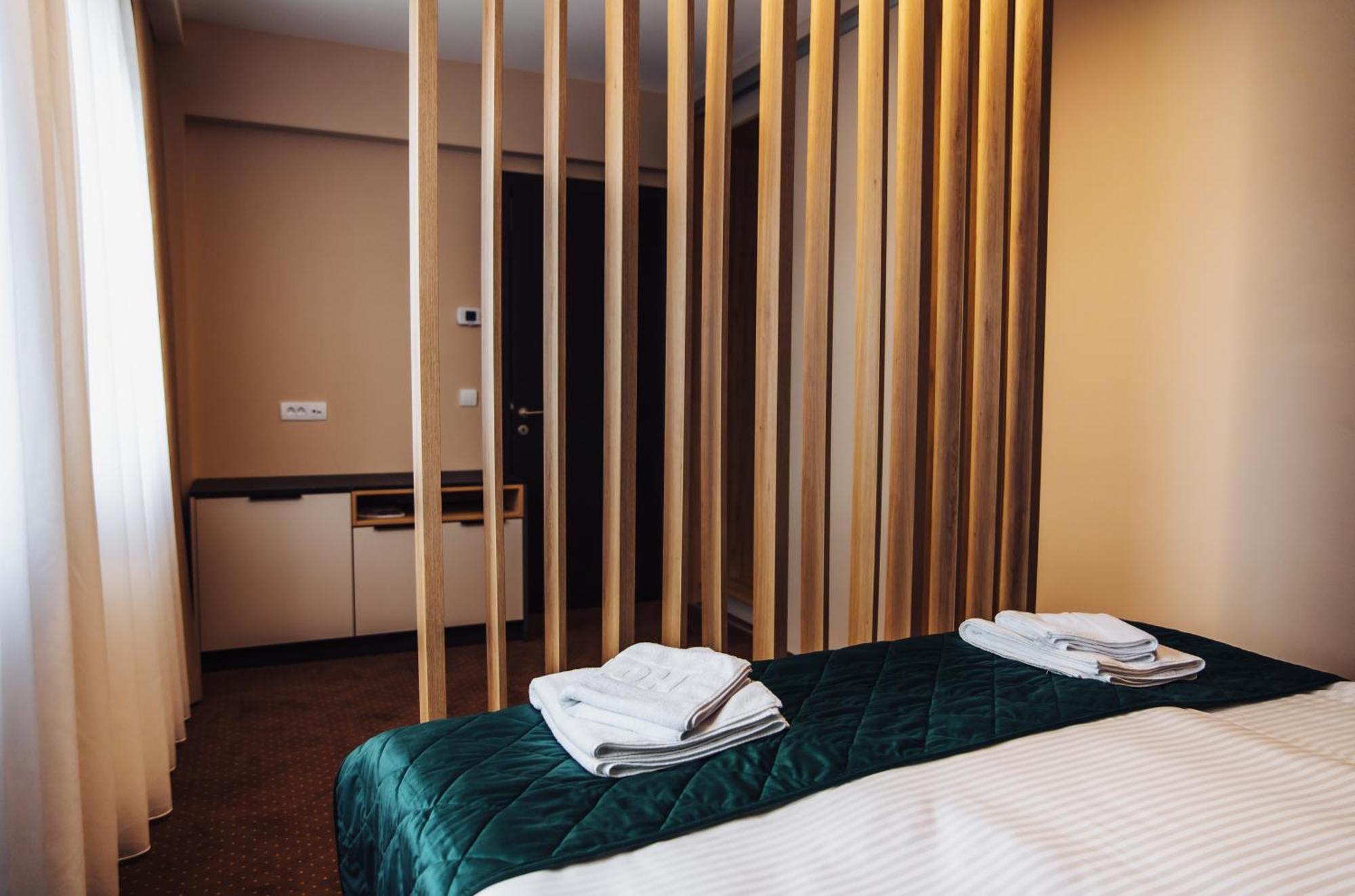 Hotel Brcko Gas Sarajevo Lukavica Pokoj fotografie